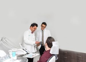 Read more about the article The Dangers Of Bleachorexia That You Should Know